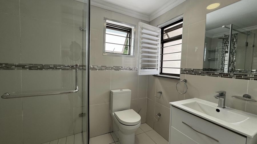 To Let 1 Bedroom Property for Rent in Raithby Western Cape